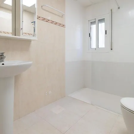 Casa Marquesa. بيت للعطل ريومار