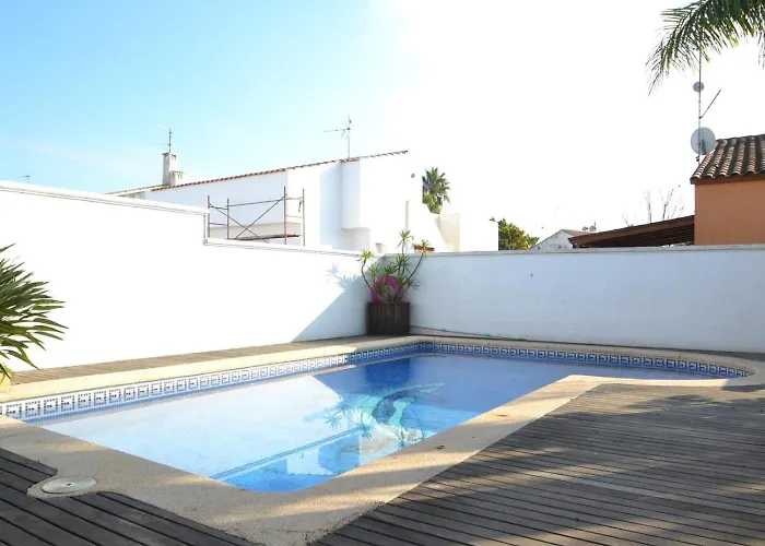 Casa Marquesa. * Riumar